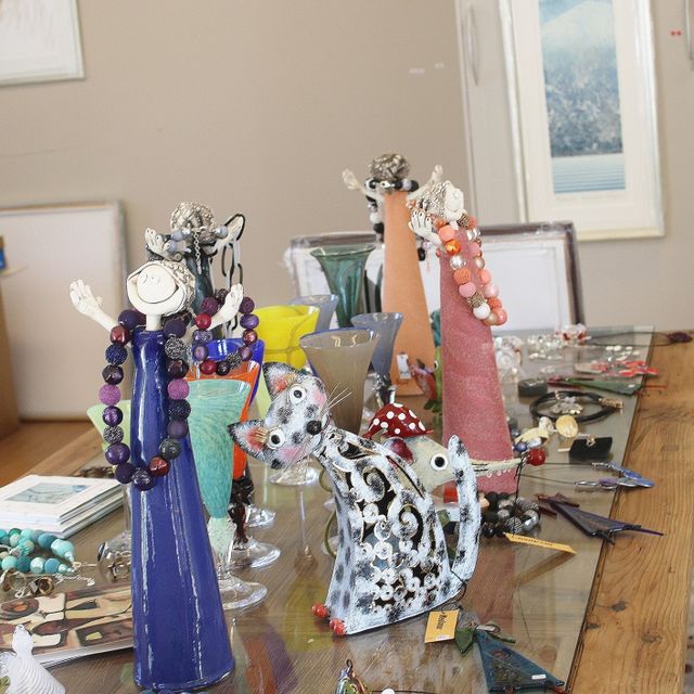 Glassfigurer hos Galleri Havstad AS
